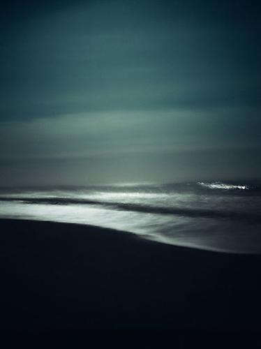 Waves and Moon, Sagaponack, New York
edition 2/20
2010
archival pigment ink on paper