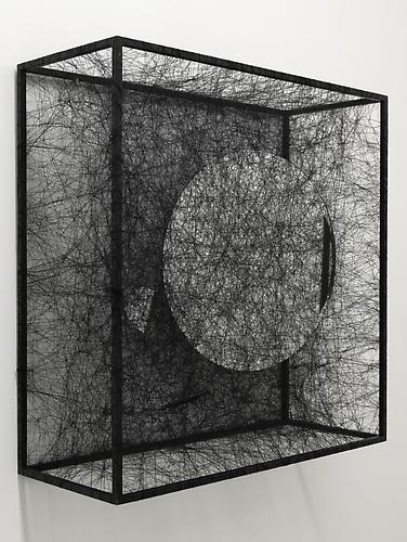 Trauma/Alltag (Mirrors)   2007
Broken mirrors, black wool thread, steel
39.4 x 39.4 in