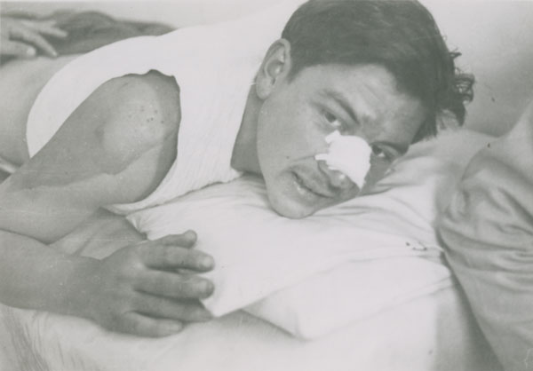 Accidentado, 1983
vintage silver gelatin print, 3.2 x 4.5 inches (81. x 11.4 cm)