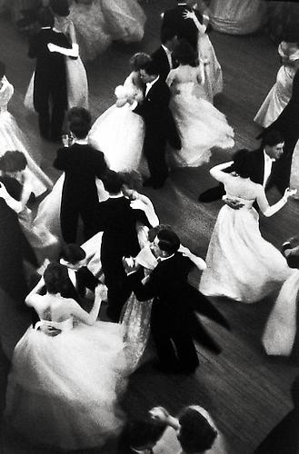 Queen Charlotte's Ball, London, England
1959
gelatin silver print