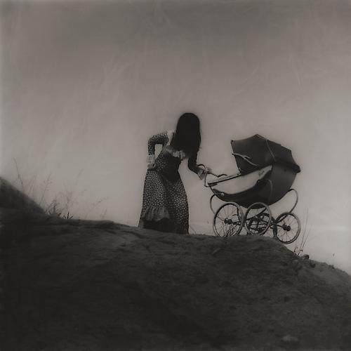 Jeff Charbonneau & Eliza French
The Sepulture, 2008 (from Massillon Series)
Chromogenic print mounted to dibond
Edition of 7; 29.25 x 29.25 inches
