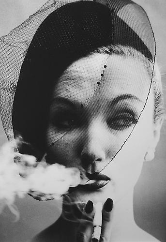 Smoke & Veil, Paris [VOGUE]
1958
gelatin silver print