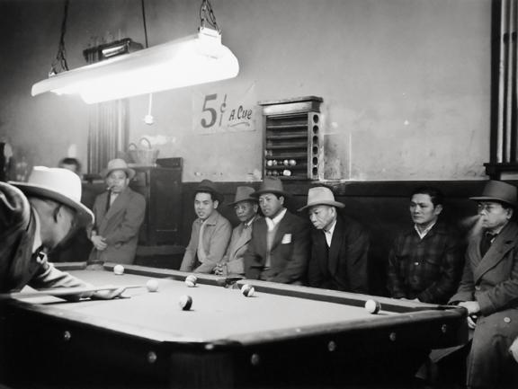 5 Cents a Cue, San Francisco
1948
gelatin silver print