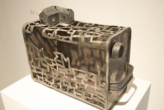 Fabricated House
Plasma Cut Oil Can, 7.8 x 10.2 x 4.1 inches