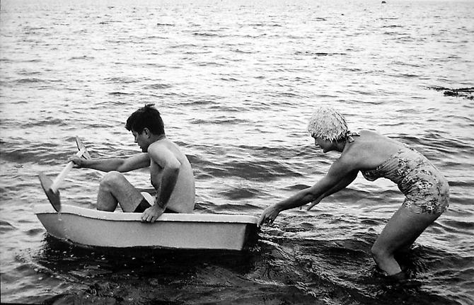 Mariners, Nantucket Bay
Summer 1960
gelatin silver print