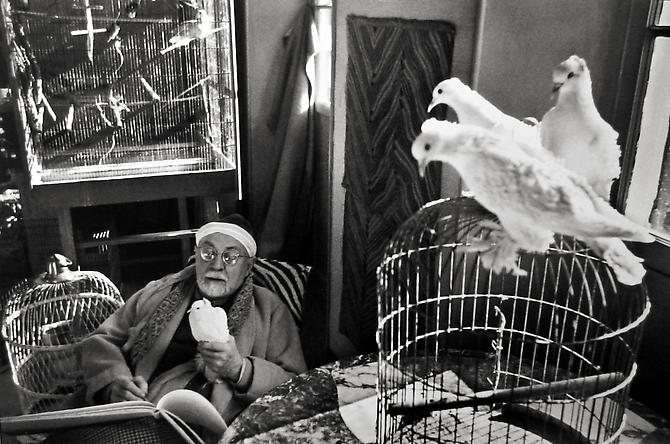 Henri Matisse, Vence, France
1944
gelatin silver print