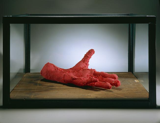 Louise Bourgeois
Hand   2001
Red fabric, wood, glass and steel
12.5 x 21 x 14 in