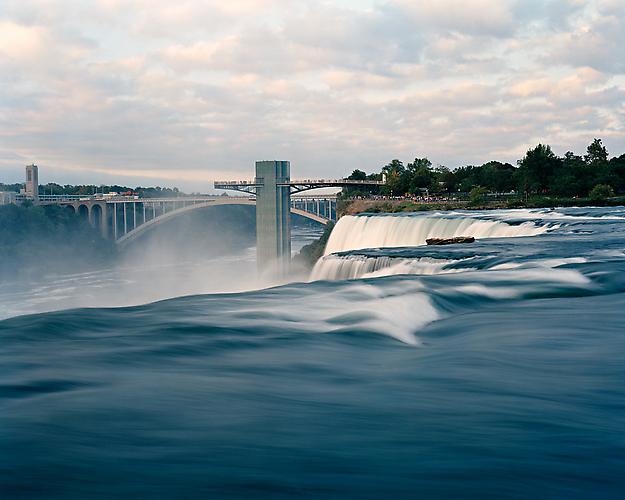NIAGARA FALLS, NEW YORK | RE-CREATIONAL SPACES | C-PRINT | 48 X 60 INCHES | 2005