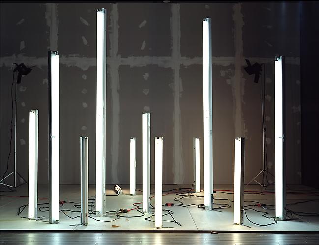 No.667, 2008
“Fluorescents and Incandescents with Illumination from Fluorescents”
Edition of 3, 72 x 93 in. (182 x 236 cm.)
2 AP, 40 x 52 in. (101 x 132 cm.)
Color Photograph