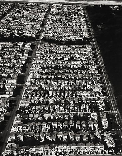 Sunset Grid
1959
gelatin silver print