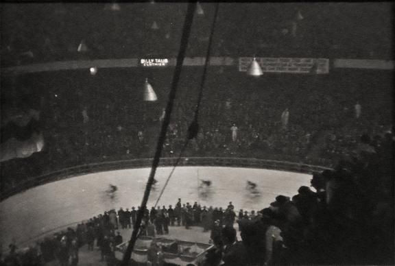 Bicycle Race, Madison Square Garden
1932
vintage gelatin silver print