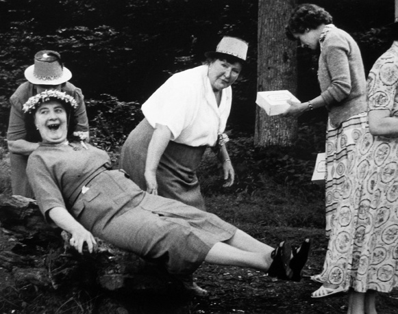 Young at Heart
1954
gelatin silver print