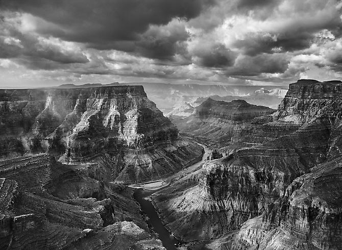 Arizona, USA
2010
gelatin silver print