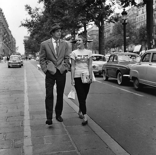 Jean-Paul Belmondo and Jean Seberg off-set on the Champs Elysees (A Bout De Souffle)
1959
gelatin silver print