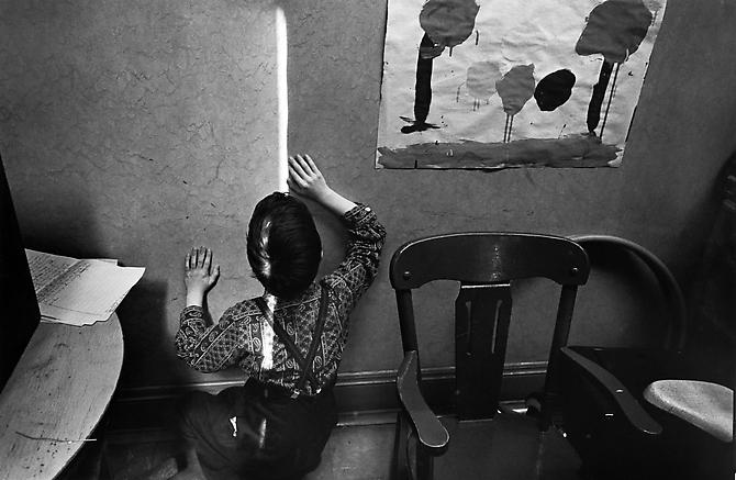 Blind Boy, New York City
1961
gelatin silver print