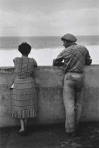 Nazaré, Portugal
1956
Gelatin silver print