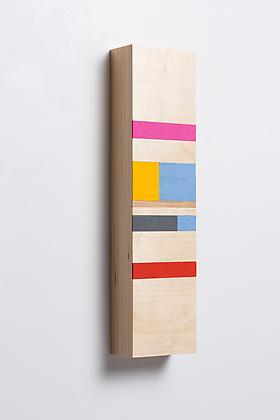 "Straight Lines in Five Directions" exhibition featured in ArtDaily.com