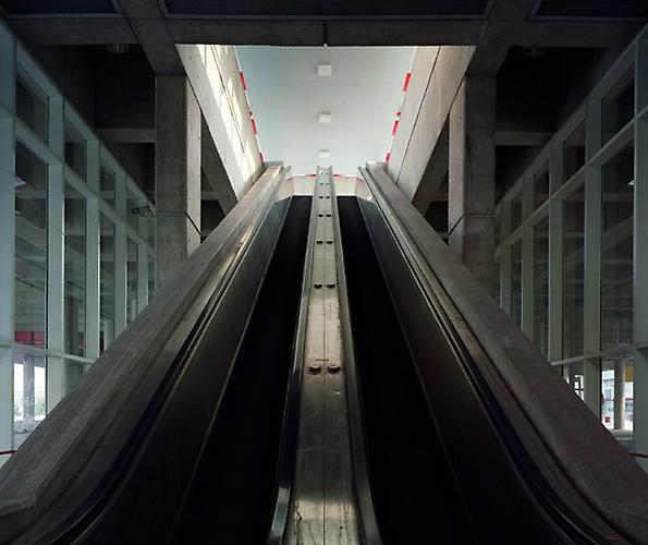 David S. Allee, Escalators to Astoria, New York, NY, ed. 12, 2003
Chromogenic Print
40 x 50 in (101.6 x 127 cm)