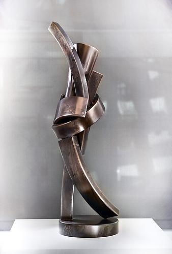 Emerald 36, 2010
Silicon bronze
36 x 11 x 10 inches
$20,000