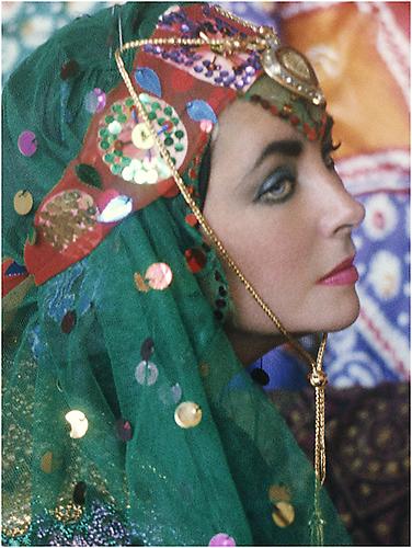Elizabeth Taylor/Odalisque II 
Photograph
Series of 5, 3 AP's
36 x 48 in / 91 x 122 cm