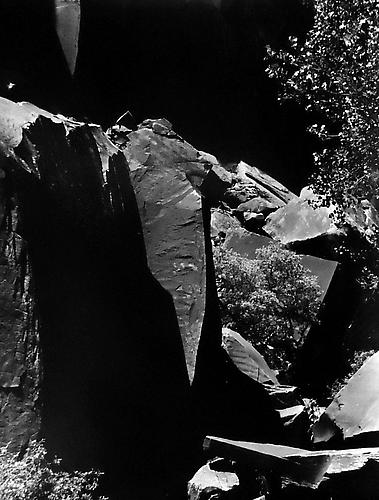 Wingate Sandstone Boulders, Side Canyon, Escalante
1971
gelatin silver print