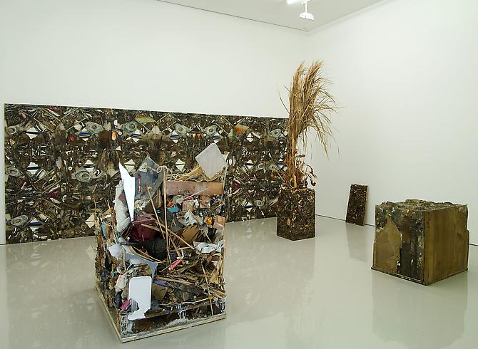 Jedediah Caesar
Untitled 2007 
48 x 35 x 49 inches
mixed media