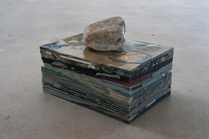 Jedediah Caesar, 2011
* |_|_|_|_|_|_|_|_|_|_
Remnants, urethane, pigment, stone, 20 panels
