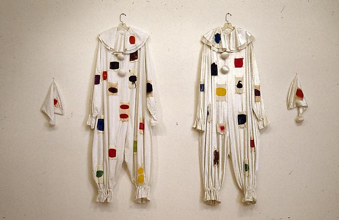 Polly Apfelbaum
Jack & Jill, 1993
Synthetic velvet, cotton sheeting, safety pins, and dye
dimensions variable