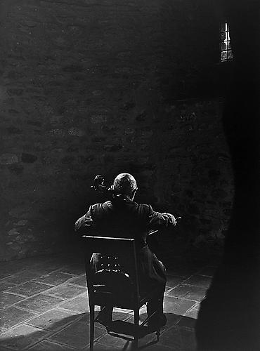 Pablo Casals
1954
gelatin silver print