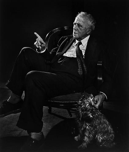 Robert Frost
1958
gelatin silver print