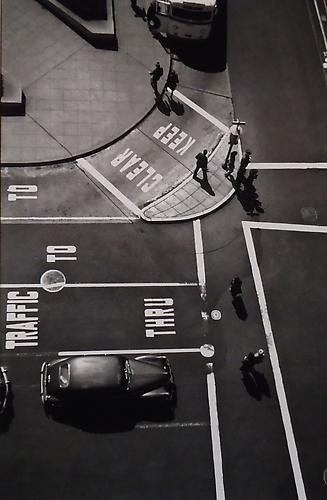 San Francisco Post and Powell Street, Union Square 
1947
gelatin silver print