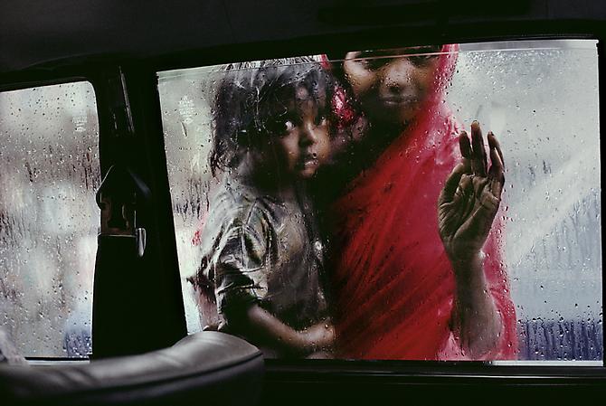 Mother and Child at Car Window, Bombay, India
1996
C-type print on Fuji Crystal Archive paper