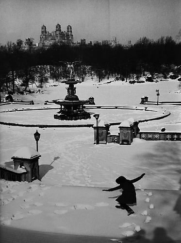 Florence a Central Park, New York, New York, 
1964
gelatin silver print