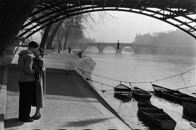 Pont des Arts, Paris
1953
Silver Gelatin Print