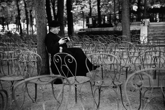 Paris
1954
Silver Gelatin Print