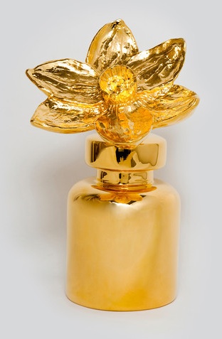 Rachel Hovnanian
Object Petit A 2011
24 Karate gold plated stainless steel
18 x 10 x 11 in / 46 x 24 x 30 cm