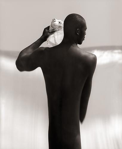 Twin
Akan Fisherman, the Gold Coast, Ghana
2010
platinum/palladium print