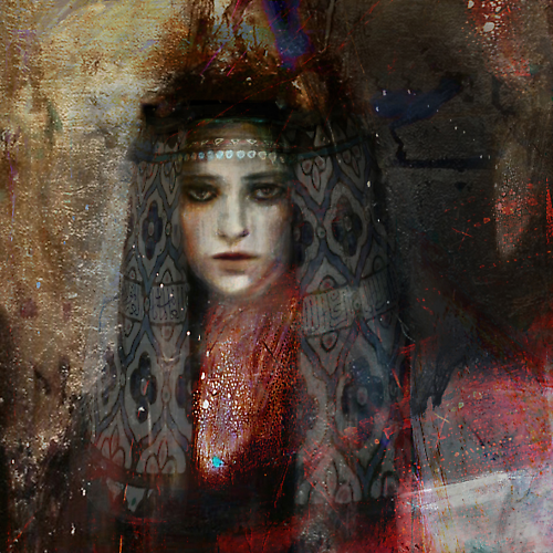 Damascus Queen #4 (2012)  -  Enquire 
Mixed Media on Canvas
48 x 48 "
