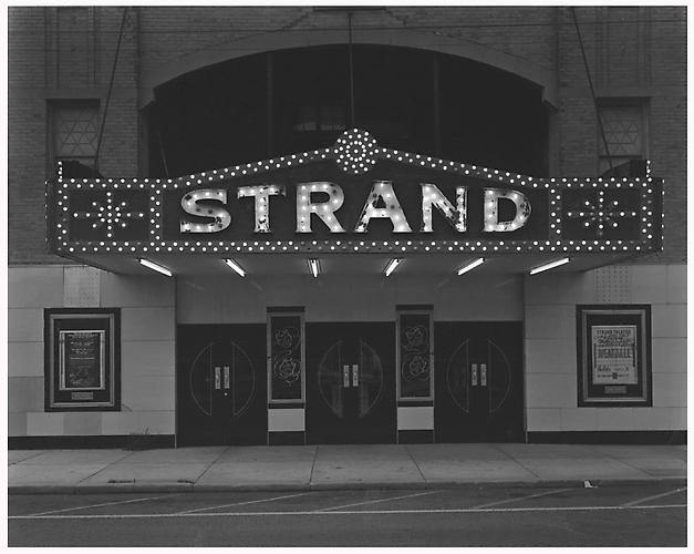 Strand Theater, Keyport, New Jersey
1973
selenium-toned gelatin silver print