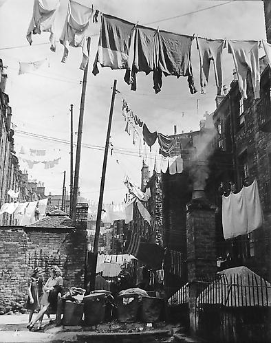 Scotland [clothesline]
1944
gelatin silver print