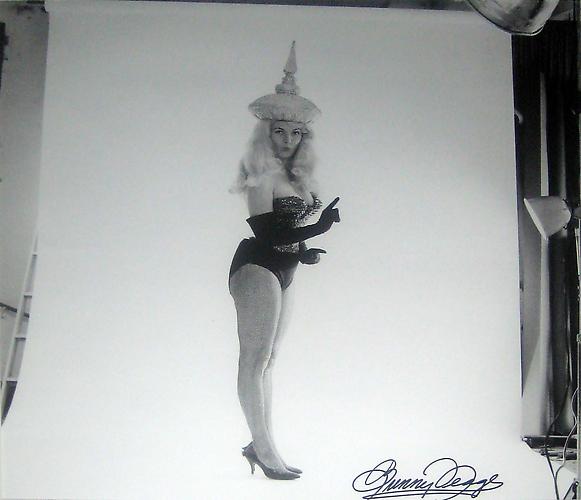 1950-1960's, 1950-1969
Silver gelatin print
29 x 23 in
73.7 x 58.4 cm