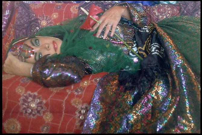 Elizabeth Taylor/ Odalisque I
Photograph
Series of 5, 3 AP's
32 x 46 in (81 x 117 cm)