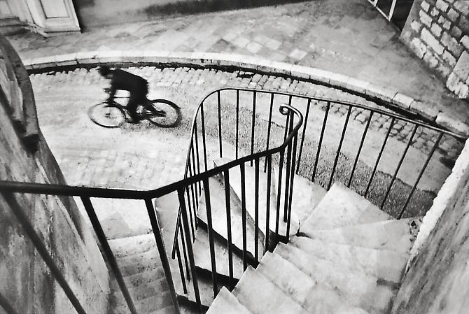 Hyères, France
1932
gelatin silver print