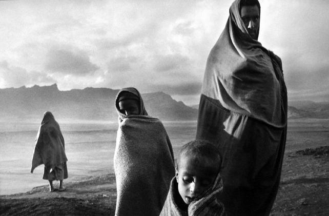 Ehtiopia
1984
gelatin silver print