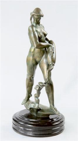 Demeter, 1947 
Bronze
22 inches
WEIN_A_203