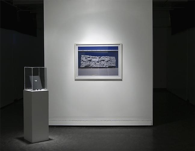 BLIND MAN'S BLUFF | INSTALLATION VIEW (SCRIPT AND PRINT) | 2003