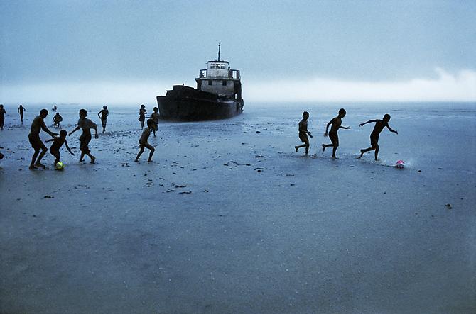 Children Playing Football, Sitwe, Burma
1995
C-type print on Fuji Crystal Archive paper