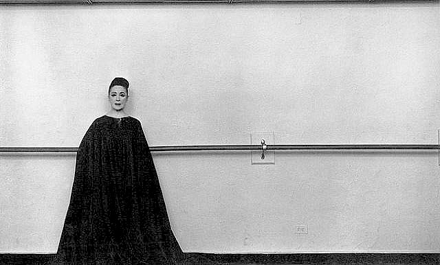 Martha Graham, NYC 
1961
gelatin silver print