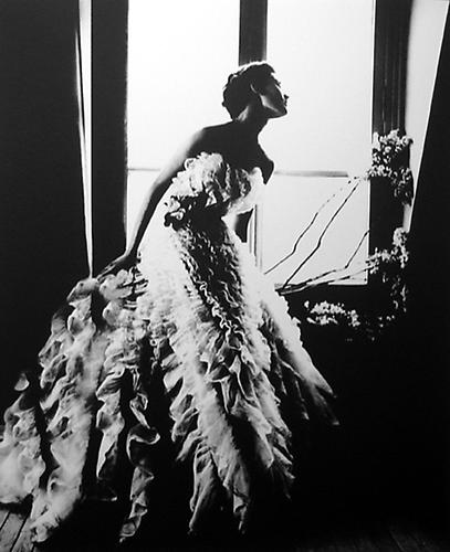 Fantasy on the Dance Floor, Barbara Mullen, Paris
1949
gelatin silver print