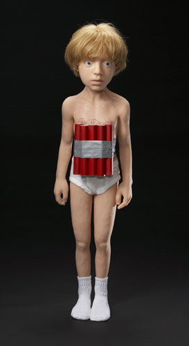 Dietrich Wegner
Bomber boy
Silicone, human hair, cotton, urethane, copper wire, duct tape
7'' x 9'' x 38''
